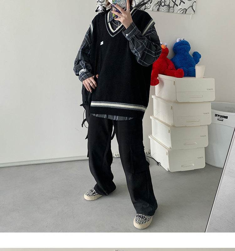 V-neck sweater vest - Mubimart