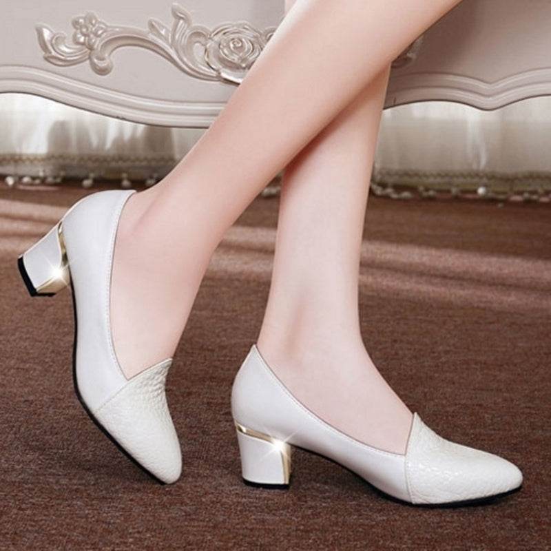 Pointed Single Shoes Women's Middle Heel Thick Heel Shoes Large Size Work Shoes - Mubimart
