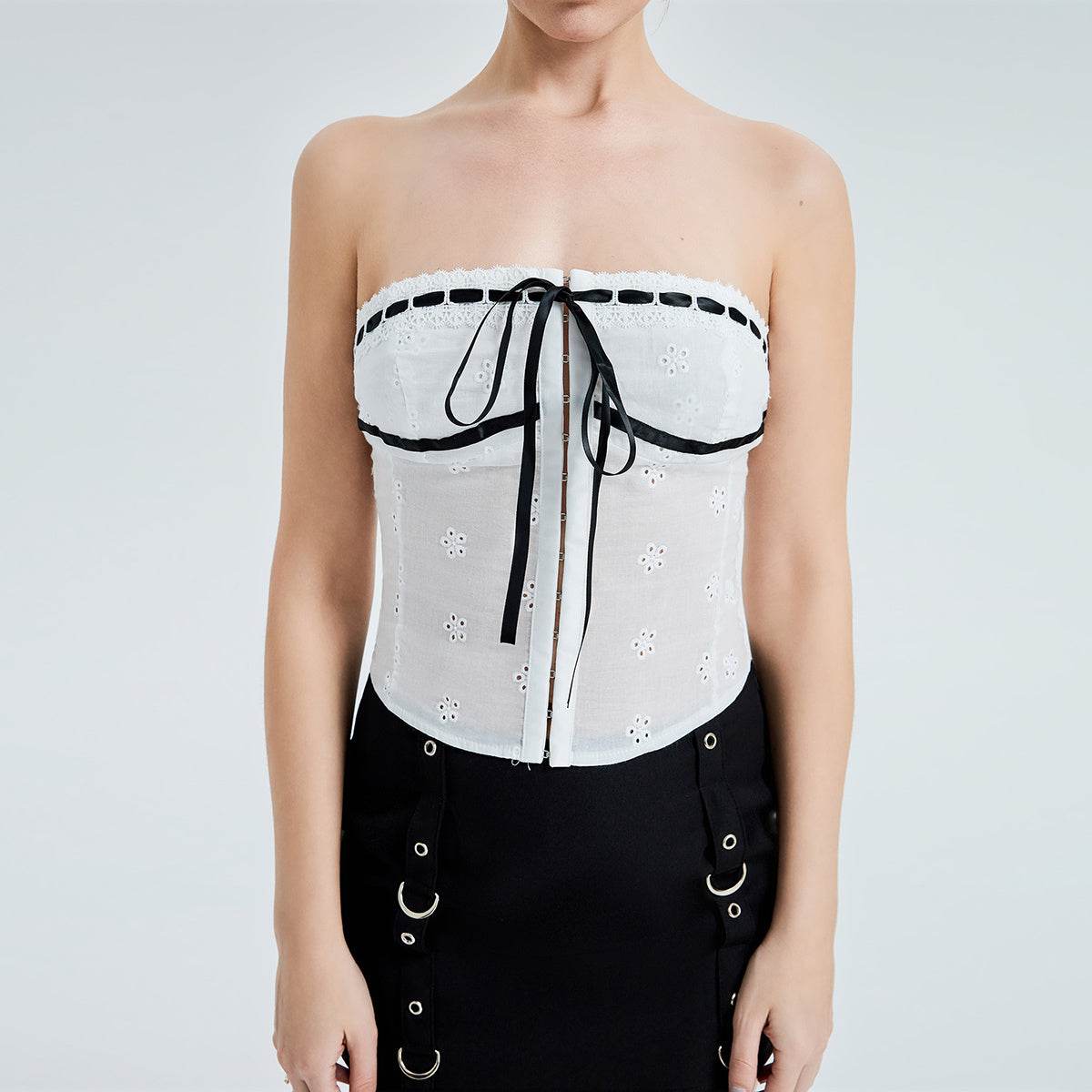 Contrasting Color Strap Camisole Top - Mubimart