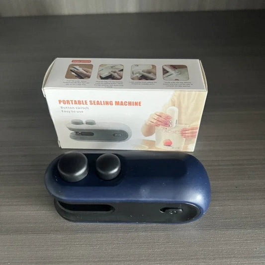 3fce1ccd-f7a0-45b7-8d96-f1e074c83eed_trans - Mubimart