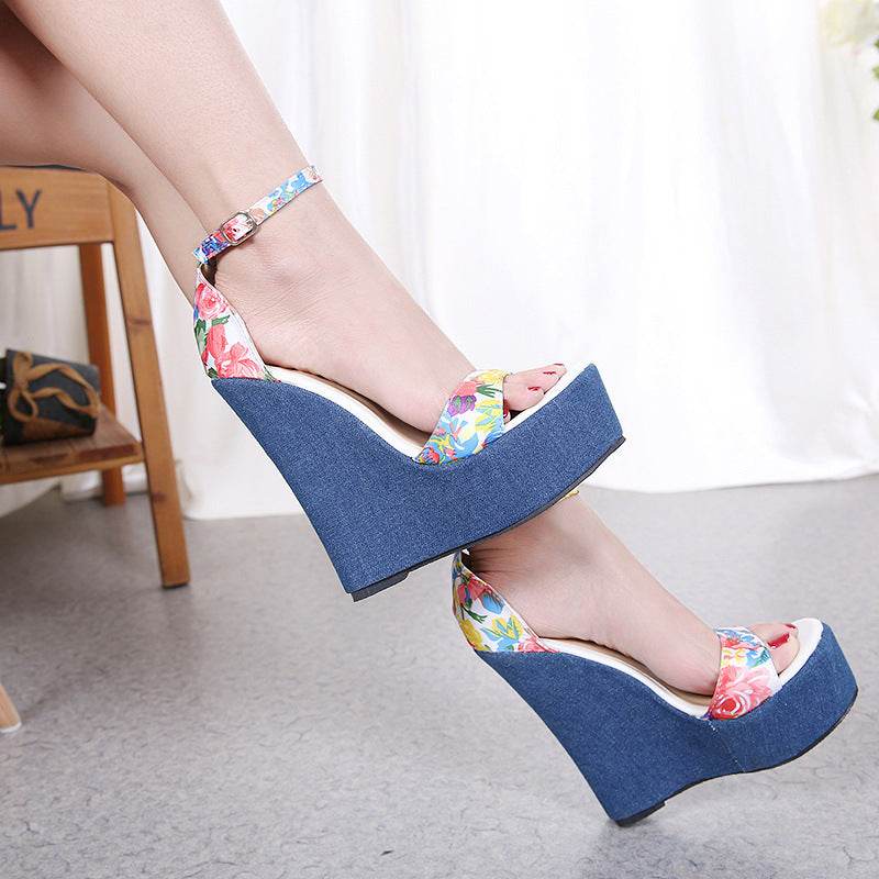 Wedge printed sandals - Mubimart
