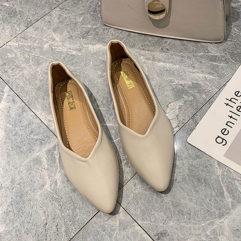 Summer New Pointed Flat Heels Black Leather Shoes Work Shoes Women's Shoes - Mubimart