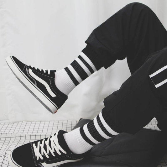 Trendy Pure Cotton Mid-calf Length Socks High-top Skateboard Basketball Socks Fashion Striped Athletic Socks - Mubimart