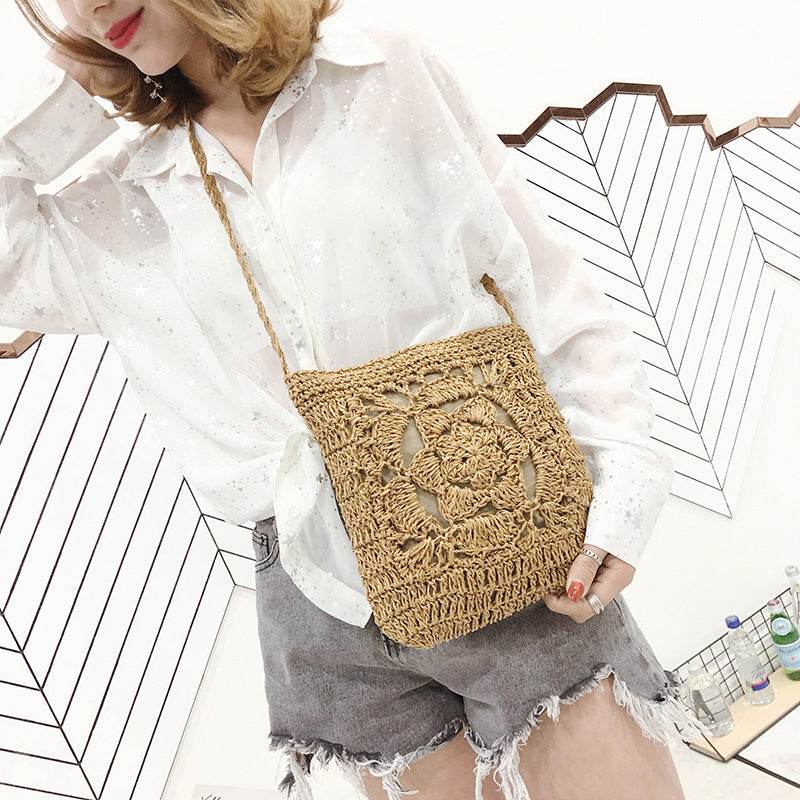 Bohemian Woven Hollow Out Beach Bag Women Crochet Fringed Straw Clutch Handmade Day Clutches Knitting Weave Boho Summer Bag Z70 - Mubimart