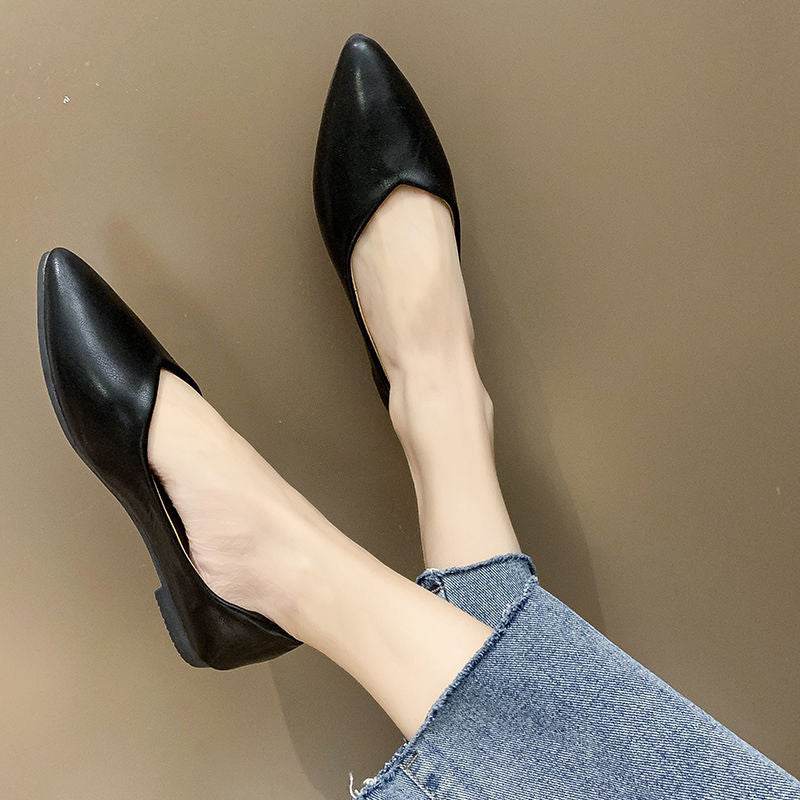 Summer New Pointed Flat Heels Black Leather Shoes Work Shoes Women's Shoes - Mubimart