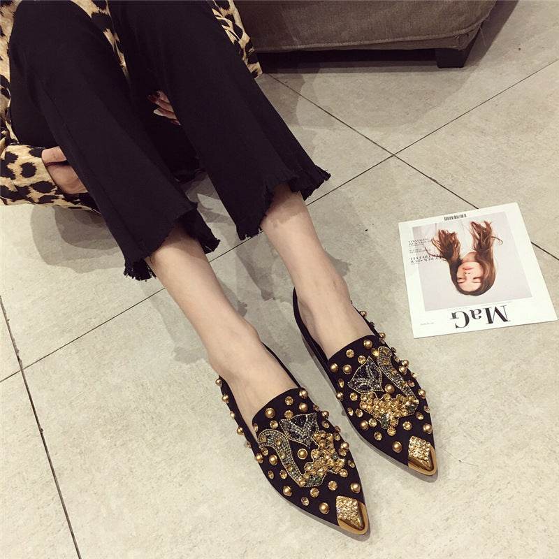 Women's Rhinestone Pointed Toe Rivet Flat Shoes - Mubimart