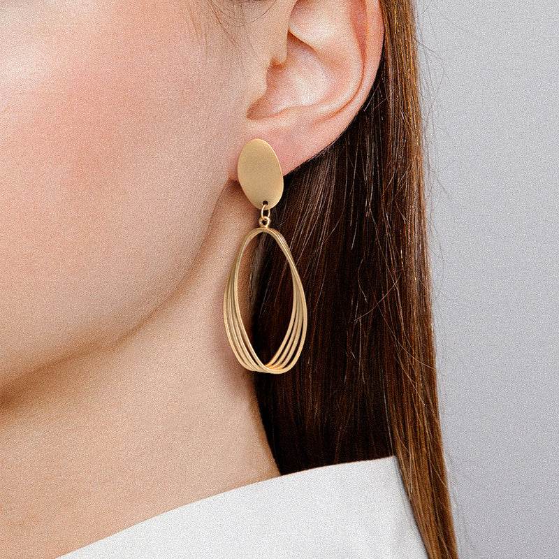 Women's matte metal hoop earrings - Mubimart