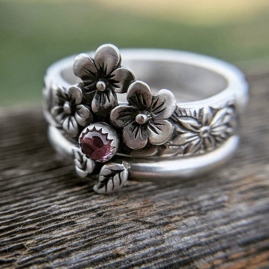 Women's Vintage Flower Couple Rings Imitation Thai Silver Handmade