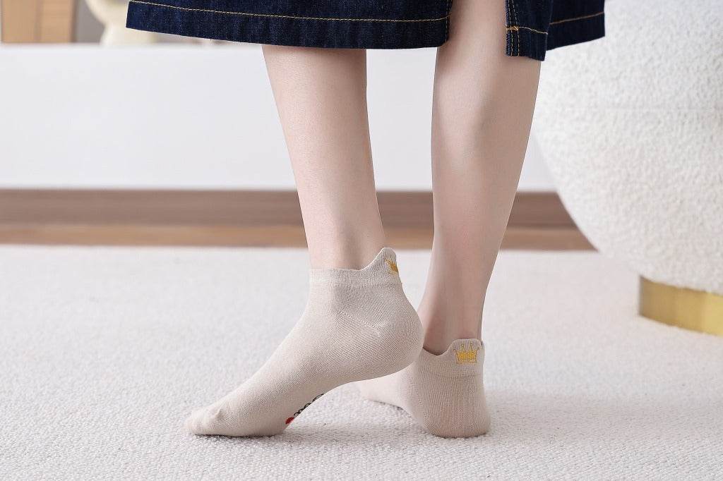 Women's Heel Crown Embroidered Combed Cotton Low Top Low Cut Socks Boat Socks - Mubimart