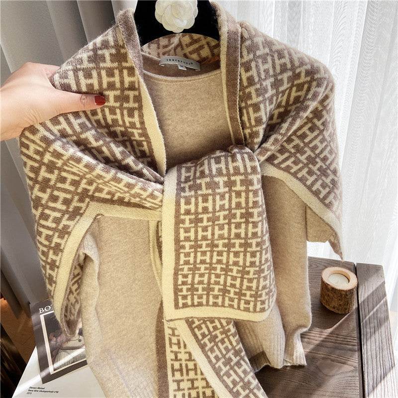 Knotted Shoulders With Contrasting Color Small Shawls - Mubimart