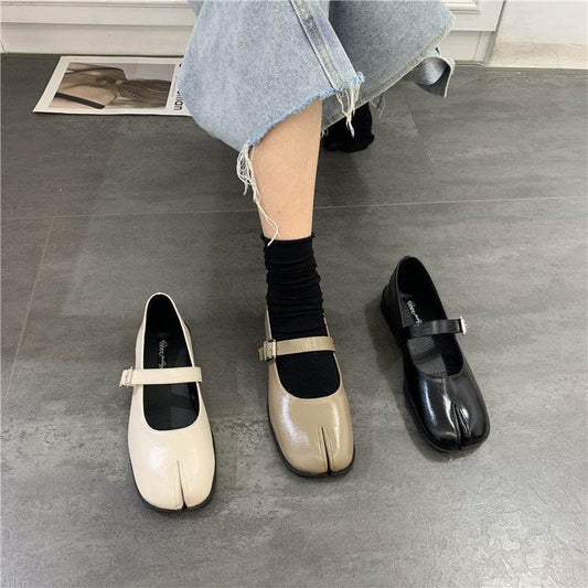 Split Toe Mary Jane Shoes - Mubimart