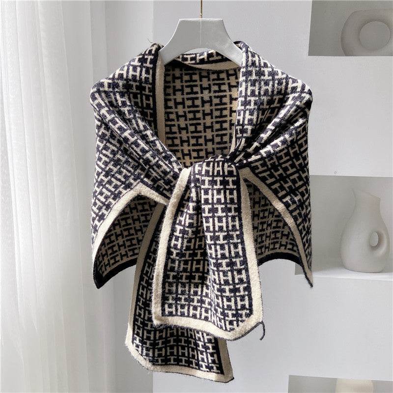 Knotted Shoulders With Contrasting Color Small Shawls - Mubimart