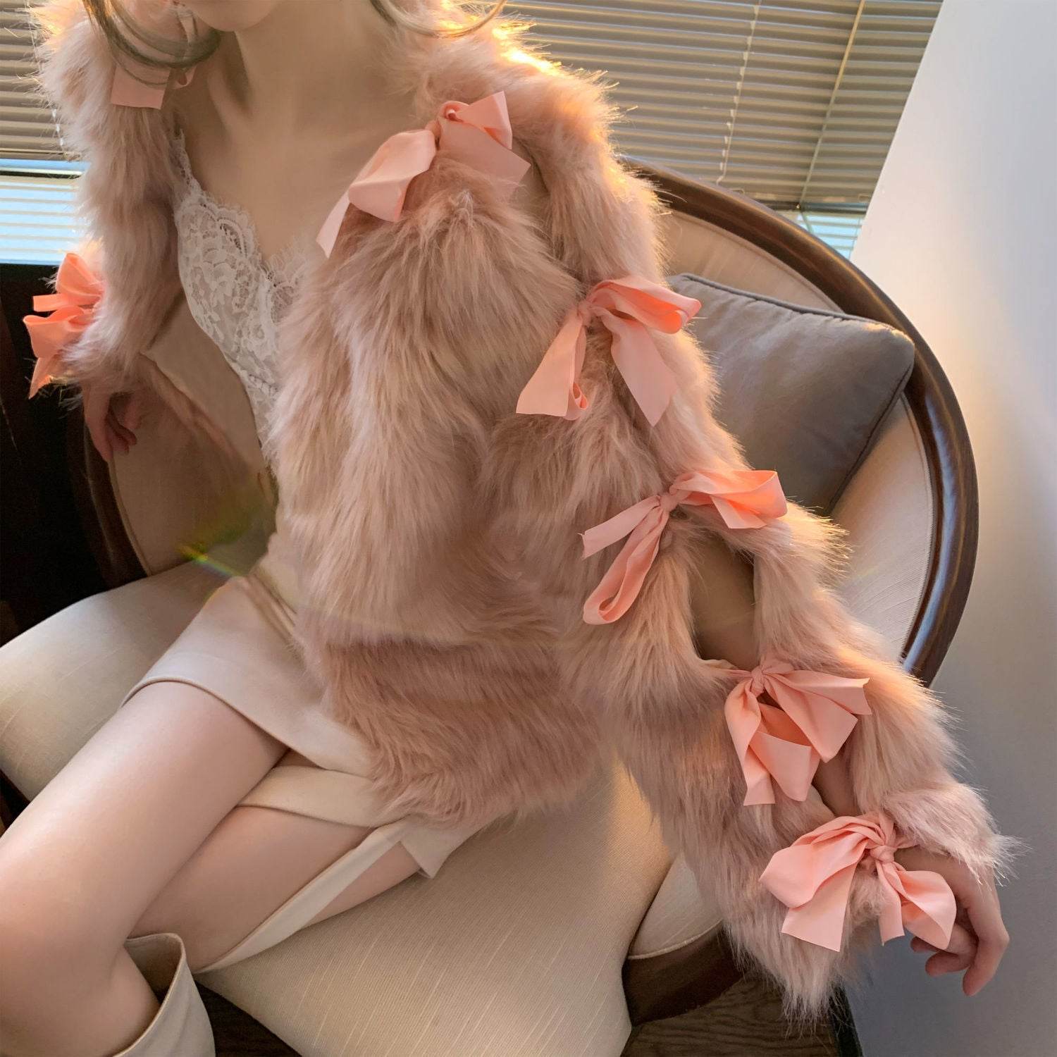 Fashion Temperament Fox Fur Young Bow Short Furry Top - Mubimart