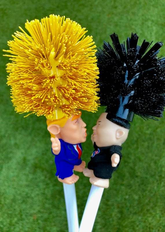 Funny Donald Trump Toilet Brush - Mubimart