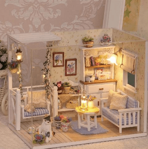 Miniature Doll House - Mubimart