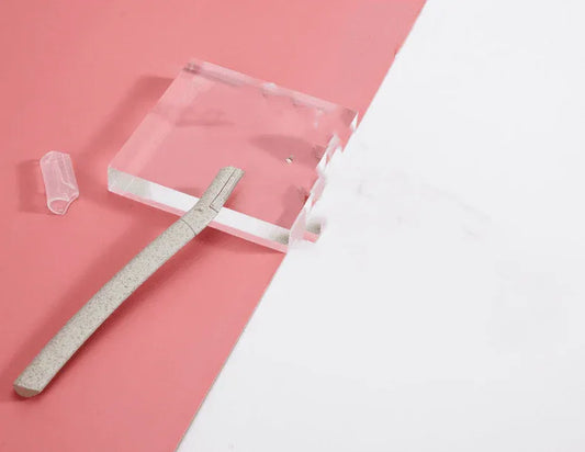 Stainless-Steel-Blade-Wheat-Straw-Type-Lady-Eyebrow-Scraper-Beauty-Tool-Mubimart-8258 - Mubimart