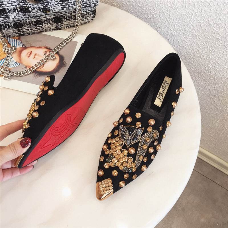 Women's Rhinestone Pointed Toe Rivet Flat Shoes - Mubimart