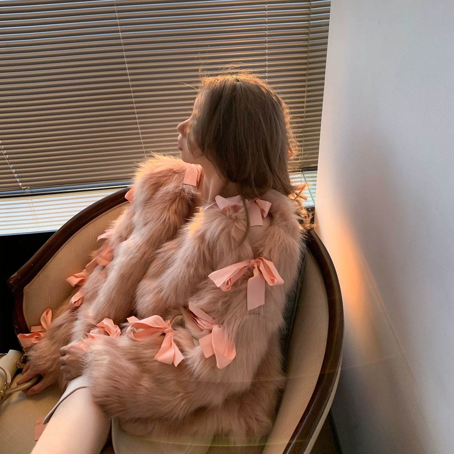 Fashion Temperament Fox Fur Young Bow Short Furry Top - Mubimart