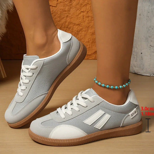 Womens Retro Flat-Soled Plus-Size Sneakers