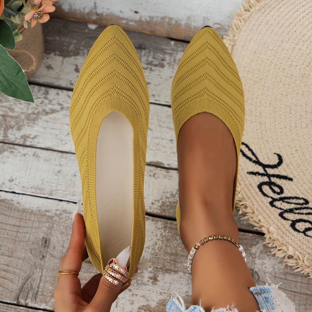 Pointed Toe Bottom Flat Heel Casual Knitted Shoes - Mubimart