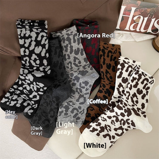 Women's Mid Tube Stockings Brown Leopard Pattern Sports Stockings