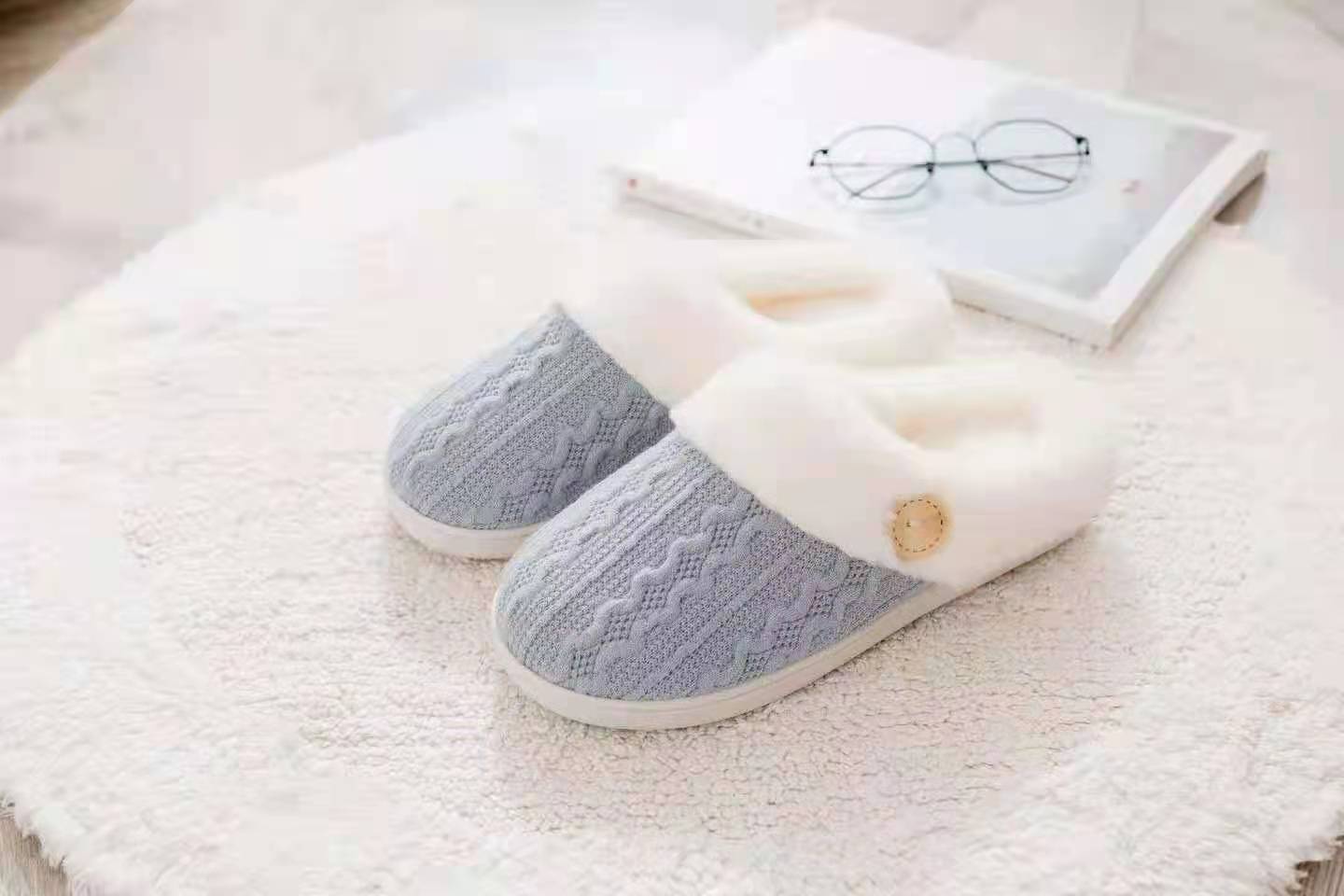 Slippers Confinement Shoes, Cotton Slippers  European Size Wool Slippers - Mubimart - Fuzzy Slipper 