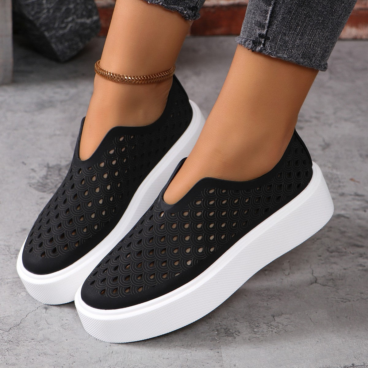 Fashion Hollow Flats Shoes Casual Versatile Thick Sole Slip-on Shallow Shoes For Women