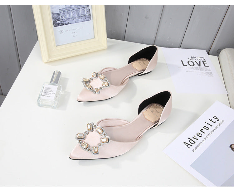 Flat diamond low-top pointed-toe shallow sandals