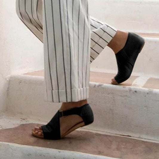 Flat bottom versatile sandals - Mubimart