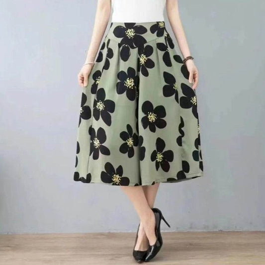 Slim And Casual High Waisted Printed Wide Leg Capris - Mubimart