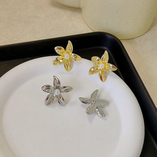 INS Light Luxury Pearl Flower Earrings