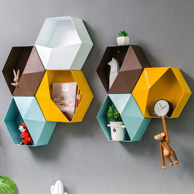Hexagonal shelf - Mubimart
