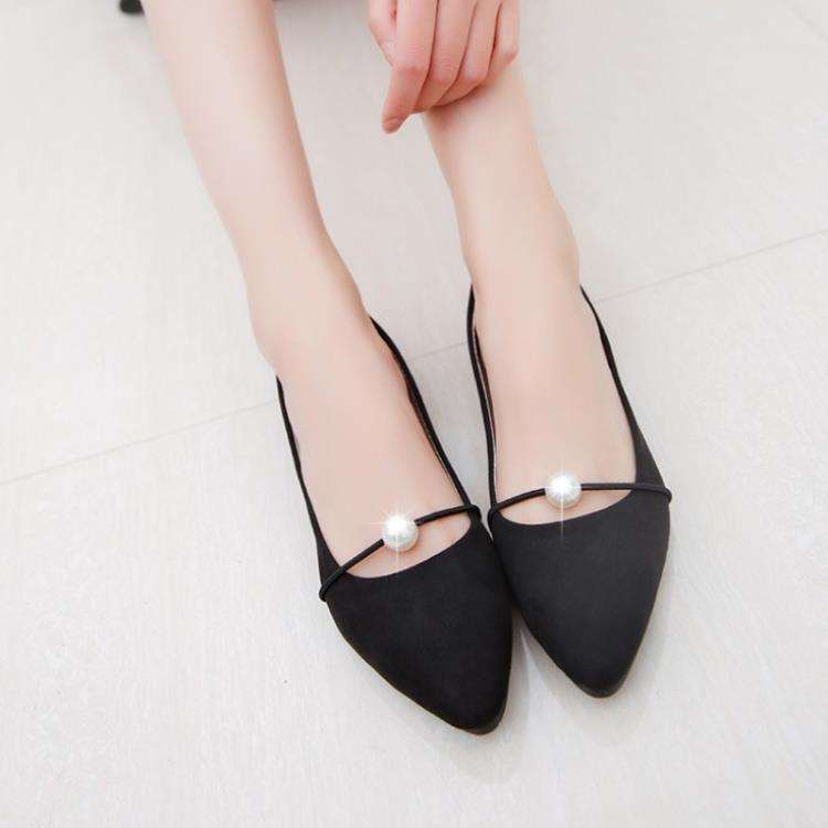 Pearl non-slip flats