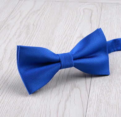 Solid bow tie