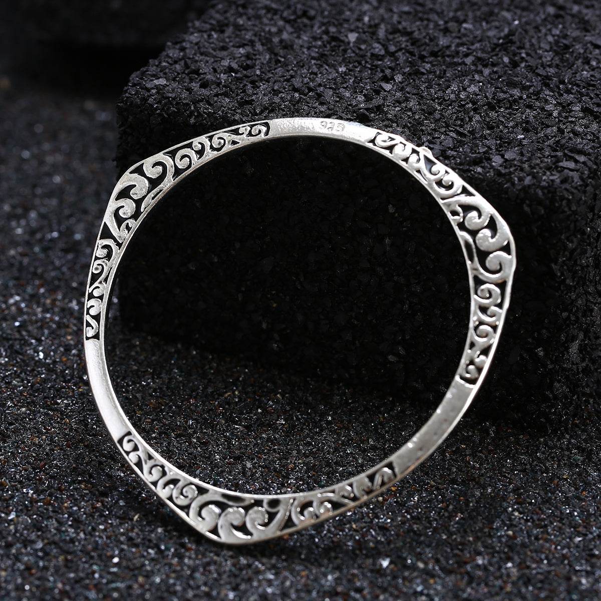 Silver bangle bracelet - Mubimart