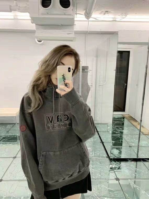 Make old embroidered hoodies - Mubimart