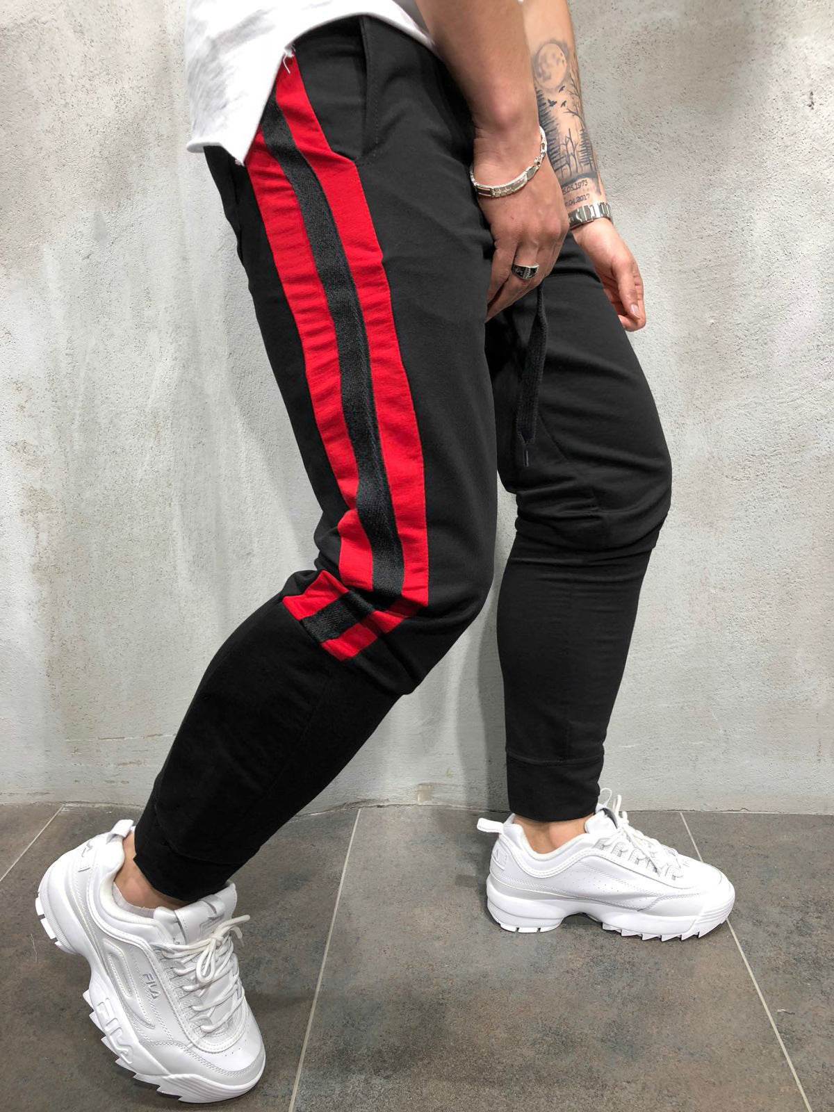 Black Sweatpants With Yellow Stripes - Mubimart