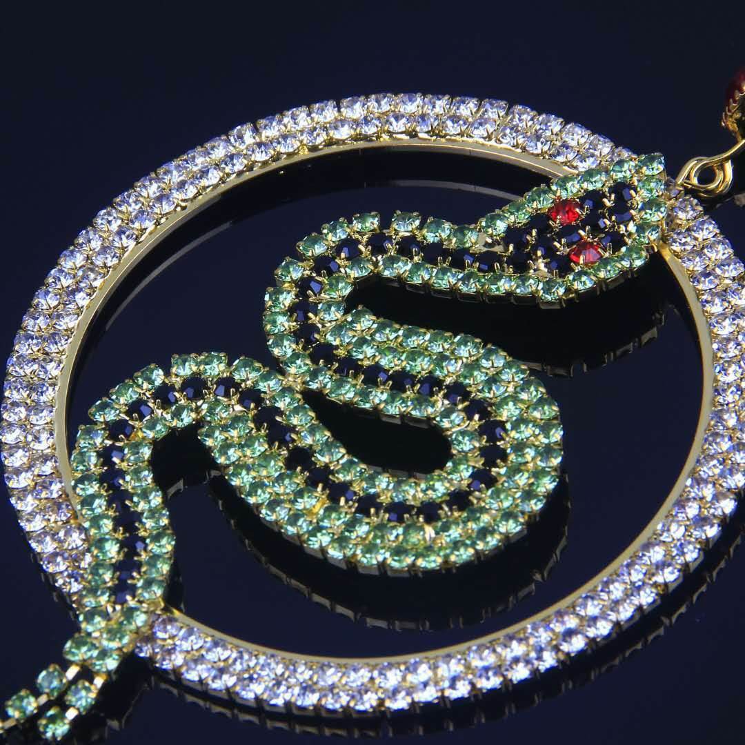 Diamond hoop earrings - Mubimart
