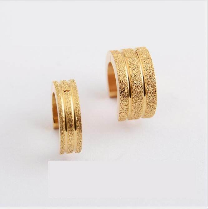 Stainless steel cutting line gold wide version earrings wholesale sandblasting sandblasting earrings titanium steel men and women earrings - Mubimart
