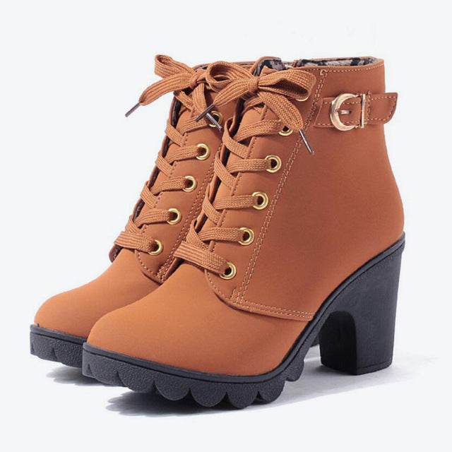 Cross strappy booties with Martin boots - Mubimart