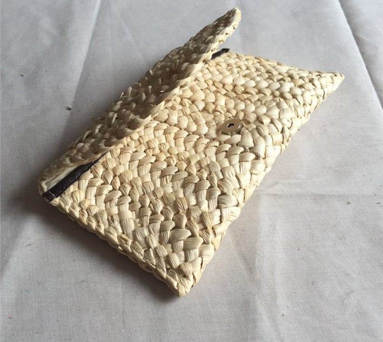 Hand-woven clutch - Mubimart