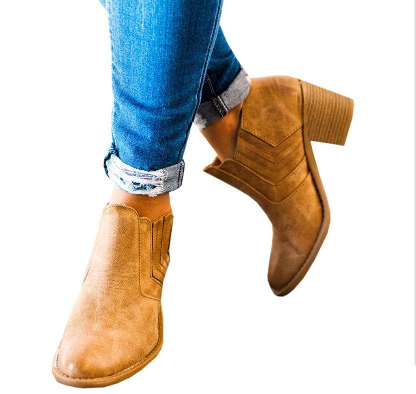 Mid-heel booties - Mubimart