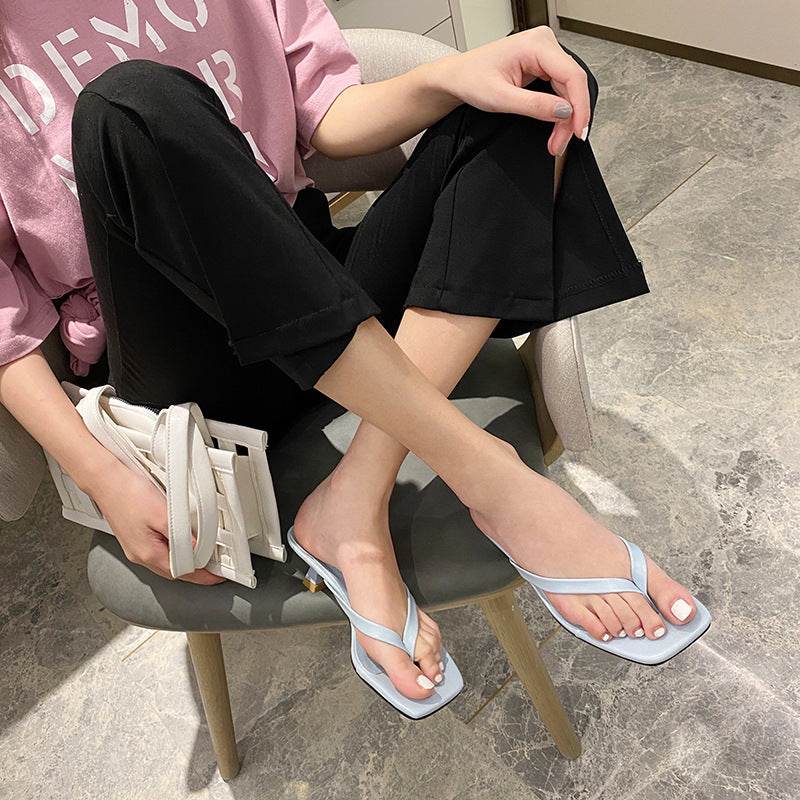 Comfortable with flip-flops - Mubimart