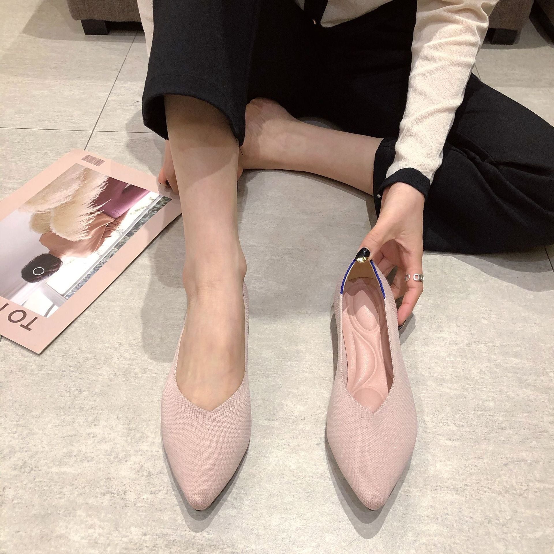 Women's Woven Pointed-toe Flat Knit Single Shoes