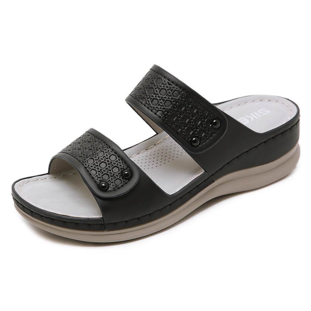 Oversized Wedge Heel Embossed Rivet Slippers - Mubimart