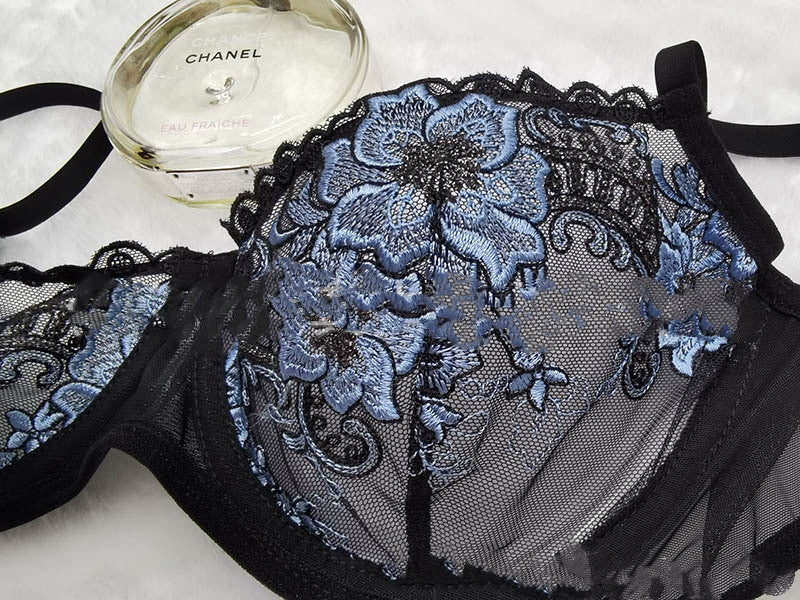 Embroidered Lace Sexy Lingerie Temptation Lingerie Set - Mubimart -  