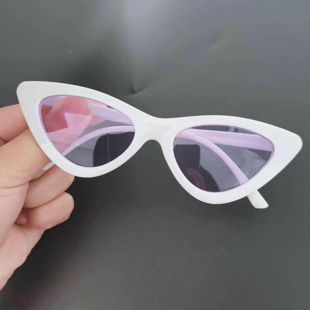 Retro Triangle Cat Eye Net Red Sunglasses - Mubimart