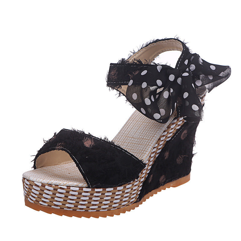 Wedge Heel Buckle Polka Dot Sandals