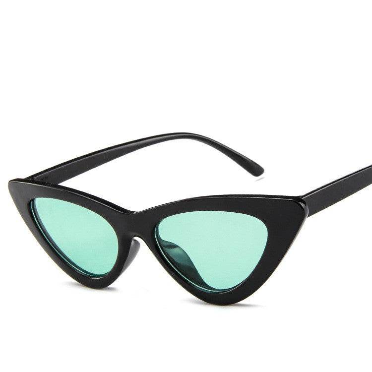Retro Triangle Cat Eye Net Red Sunglasses - Mubimart