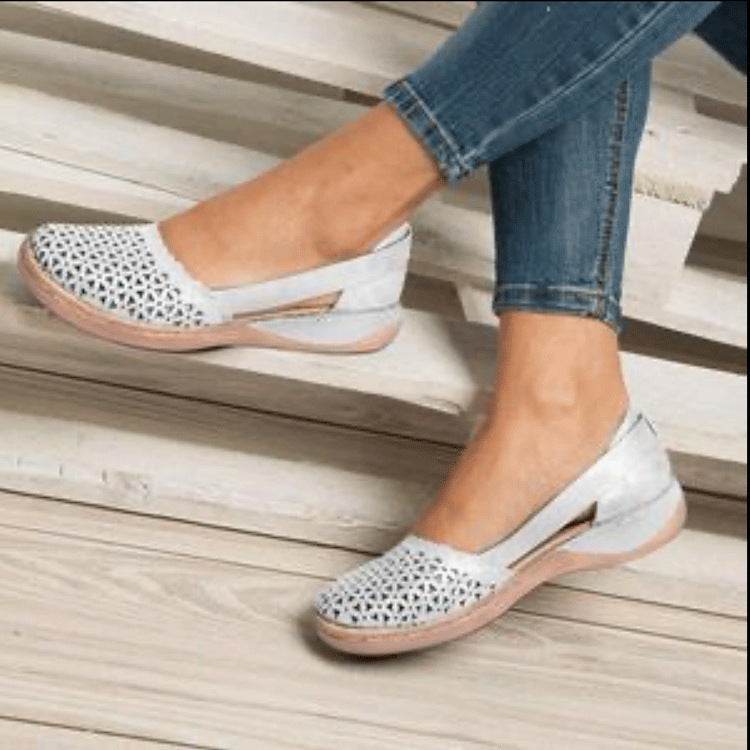 Wedge Heels With Solid Color Hollow Out Sandals - Mubimart